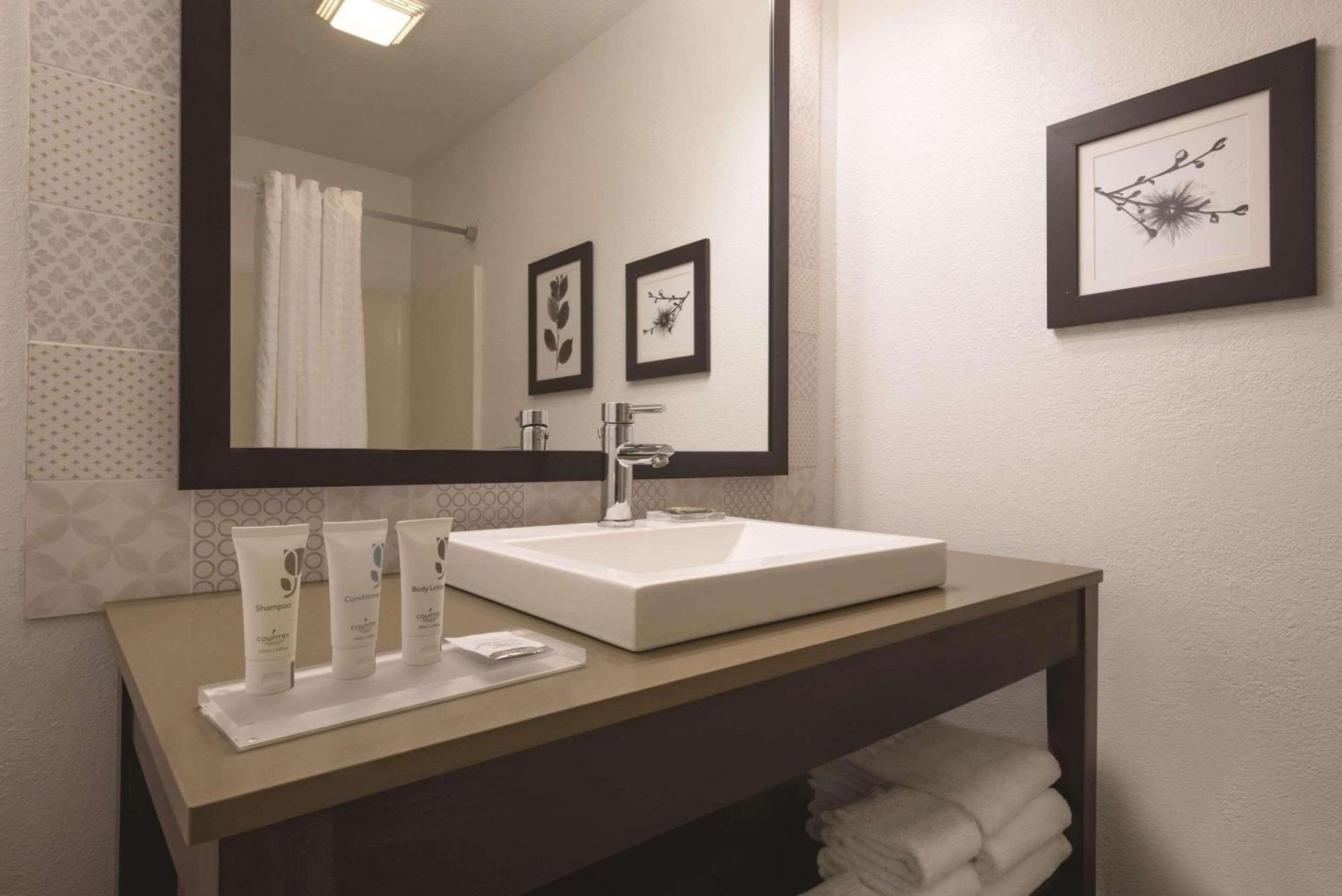 Country Inn & Suites By Radisson, Germantown, Wi Kültér fotó